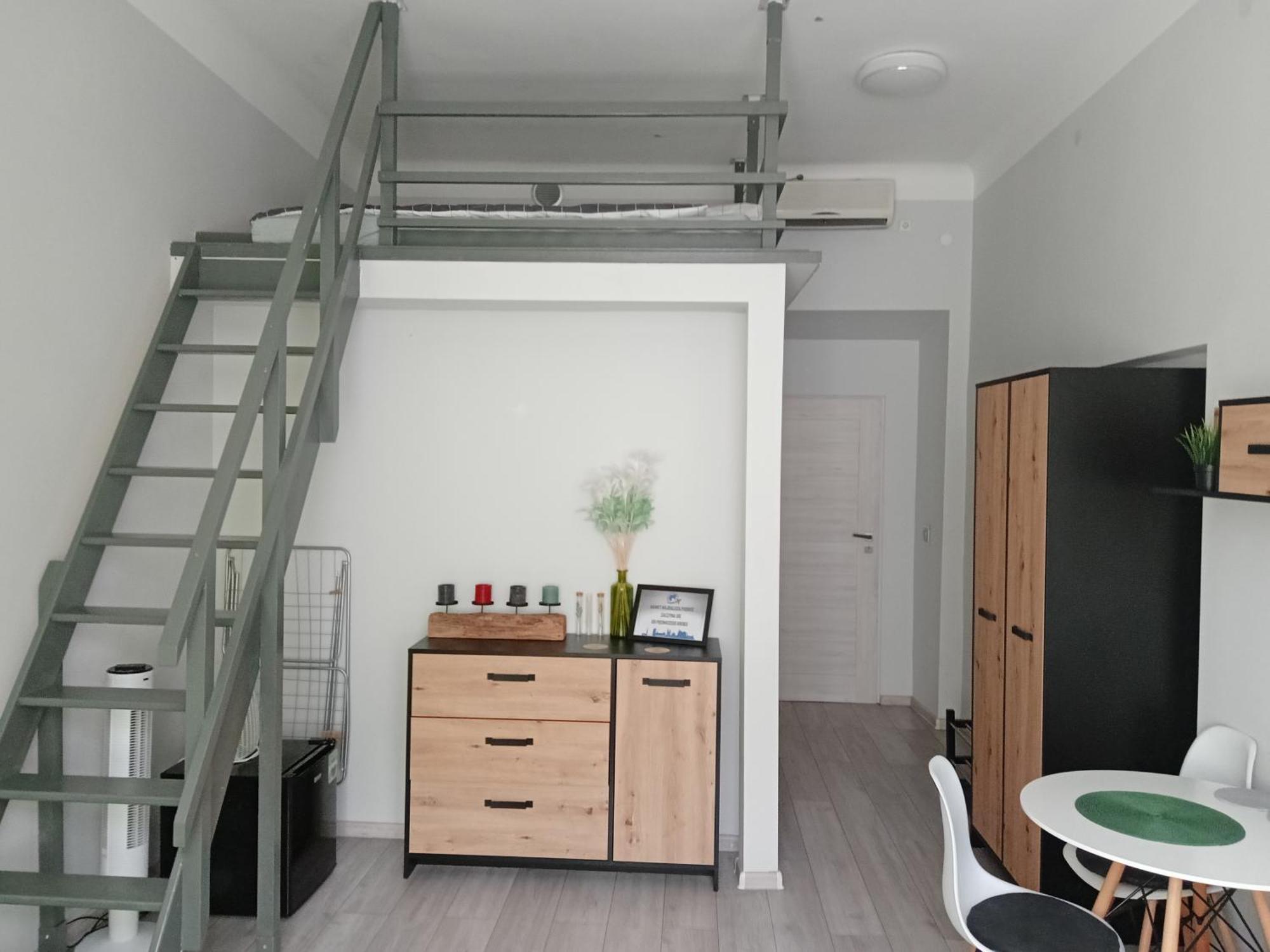 Discover Cracow Aparthostel Cracovia Exterior foto