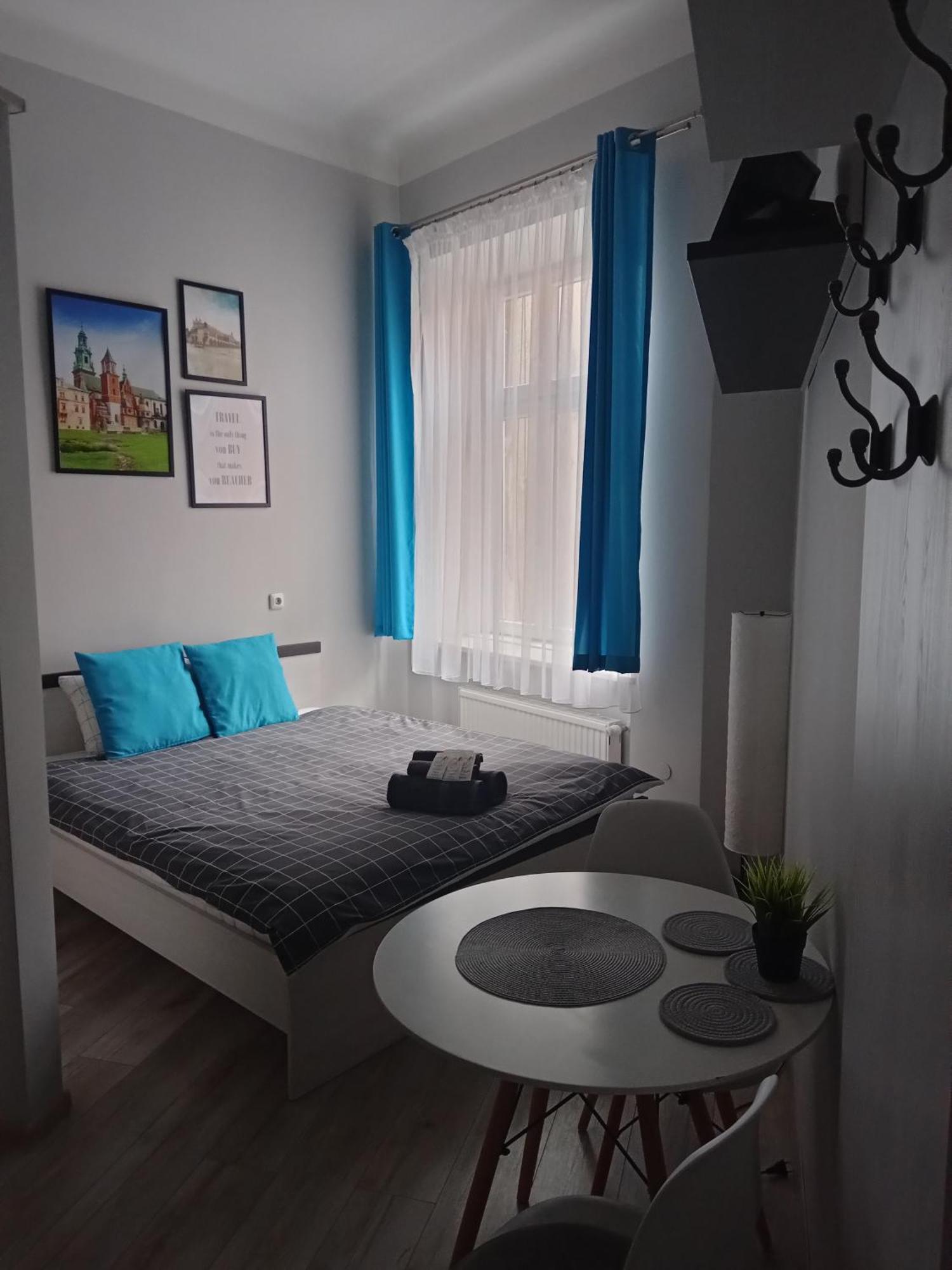 Discover Cracow Aparthostel Cracovia Exterior foto