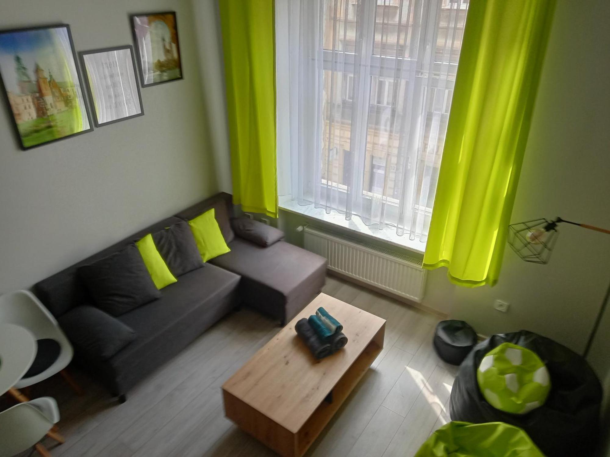Discover Cracow Aparthostel Cracovia Exterior foto